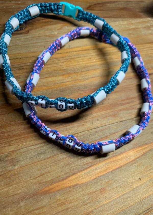 Mini collier anti-tique naturel – Image 24